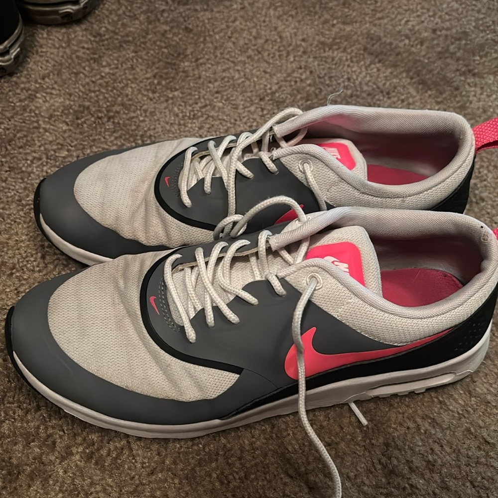 Womens Nikes